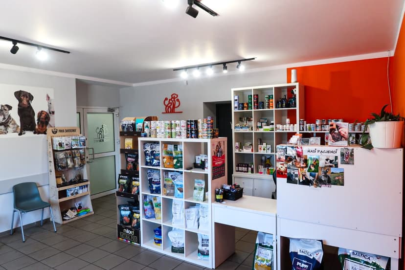 Trzebińskie Centrum Weterynaryjne "ZWIERZAK" lek. wet. spec. chirurg Mateusz Porzuczek