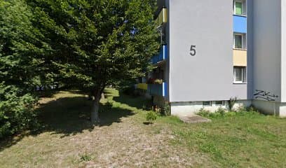 Salon Fryzjersko-Kosmetyczny dla Zwierząt "CZTERY ŁAPY"
